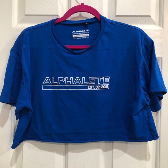 Alphalete Tops - Alphalete cropped t-shirt